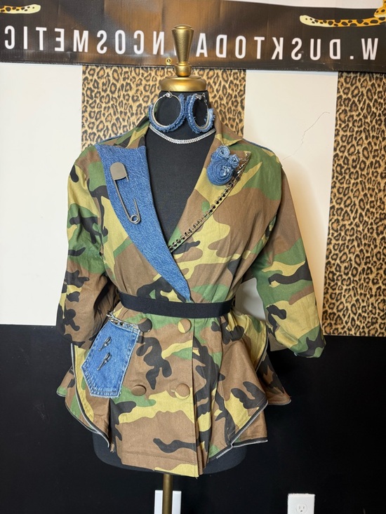 Jackets & Blazers - Camouflage Peplum Jacket with Denim Trim - Green Camo